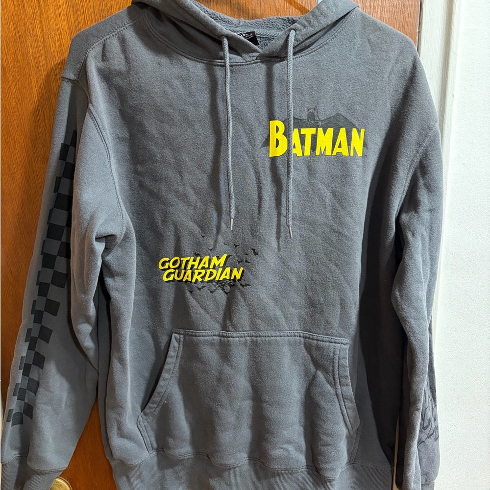 Batman Hoodie Men's M  Gray Gotham Guardian Hooded Sweatshirt DC Comic